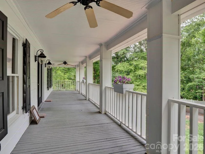 9124 and 9126 S Providence Road Waxhaw, NC 28173