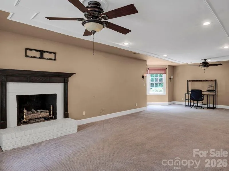 9124 and 9126 S Providence Road Waxhaw, NC 28173