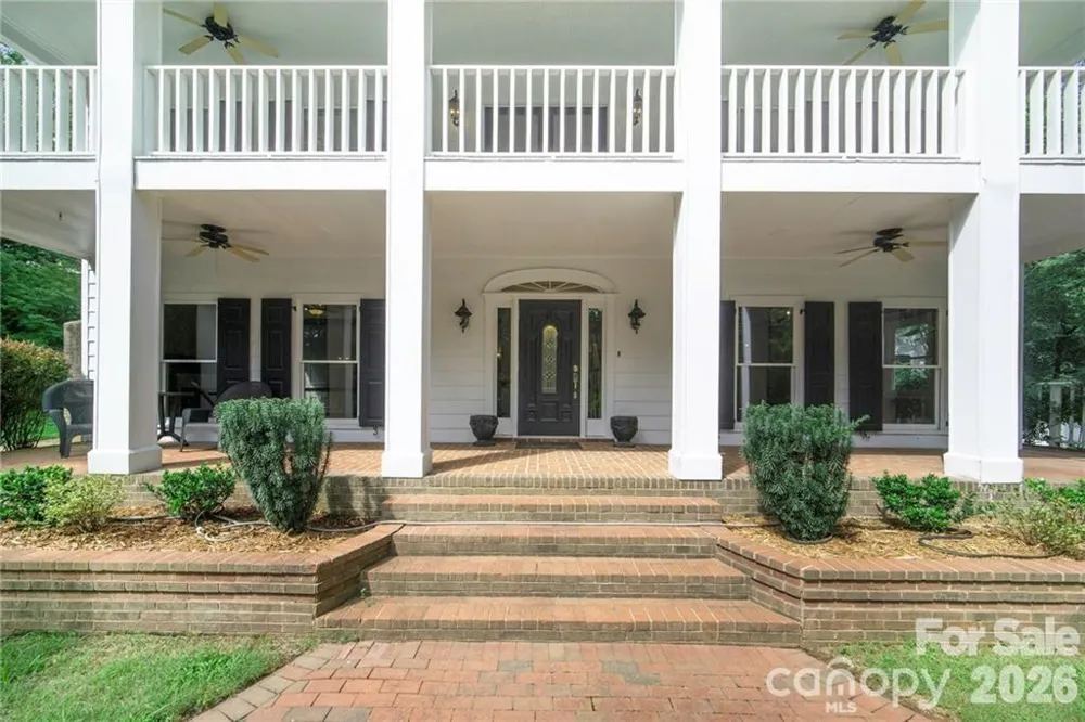 9124 and 9126 S Providence Road Waxhaw, NC 28173