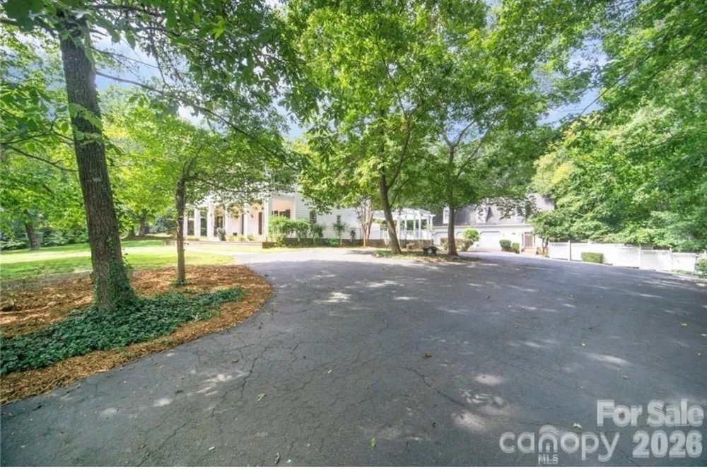 9124 and 9126 S Providence Road Waxhaw, NC 28173