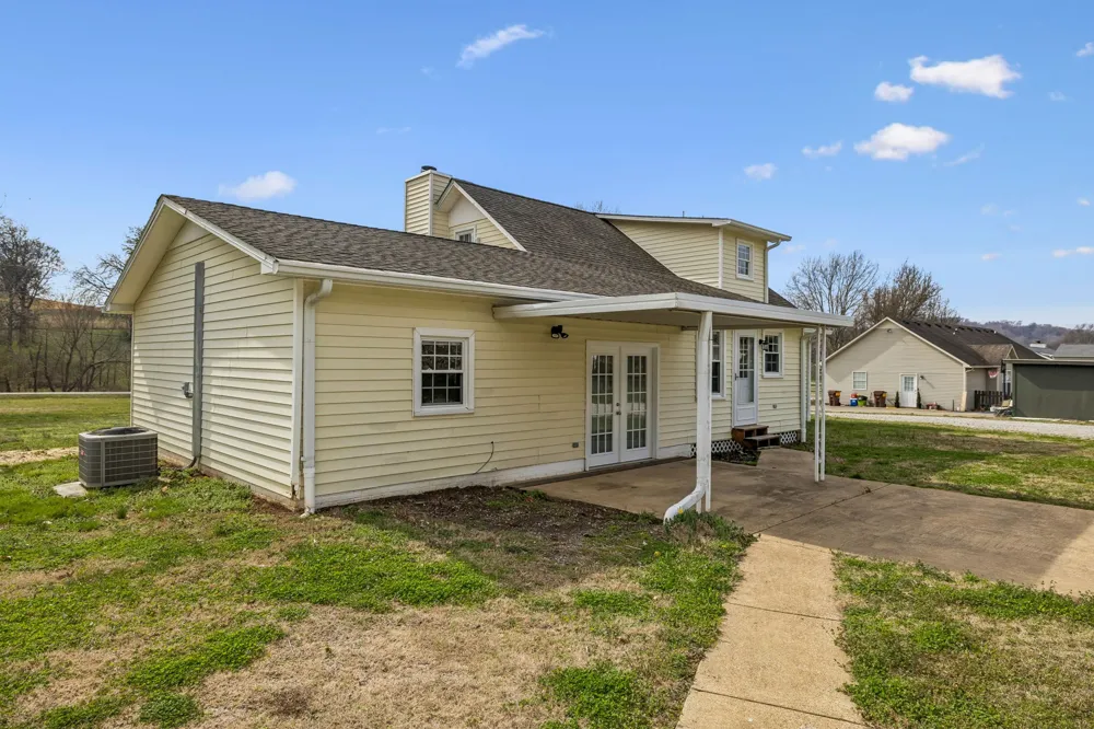 3971 Cantebury Dr Culleoka, TN 38451