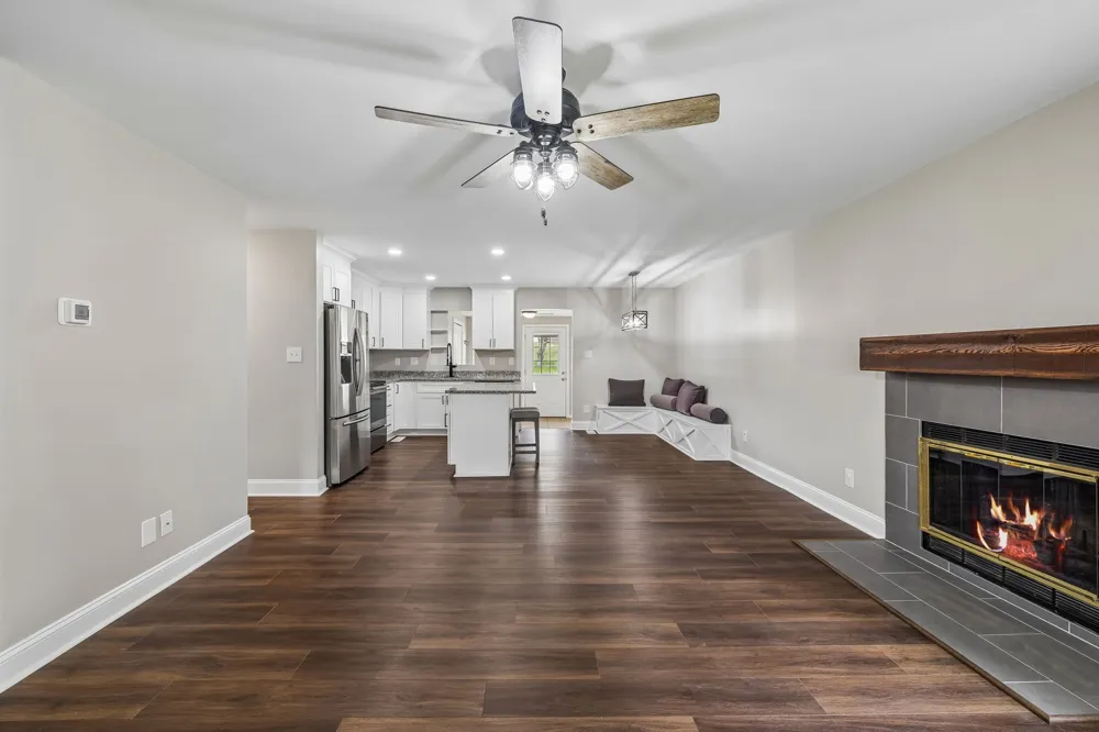 3971 Cantebury Dr Culleoka, TN 38451