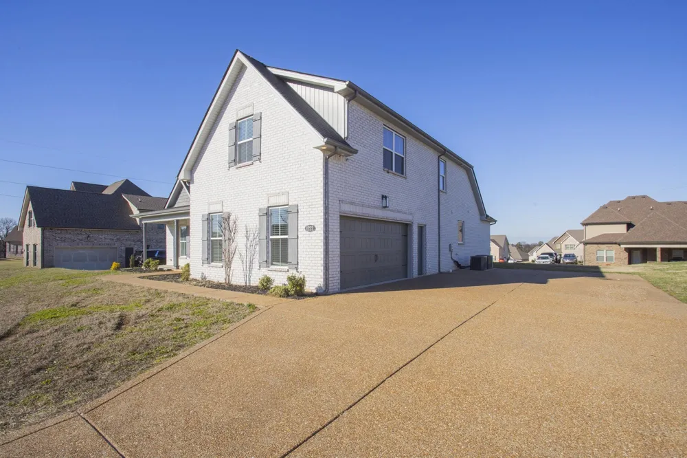 1222 Emmie Reece Dr Smyrna, TN 37167