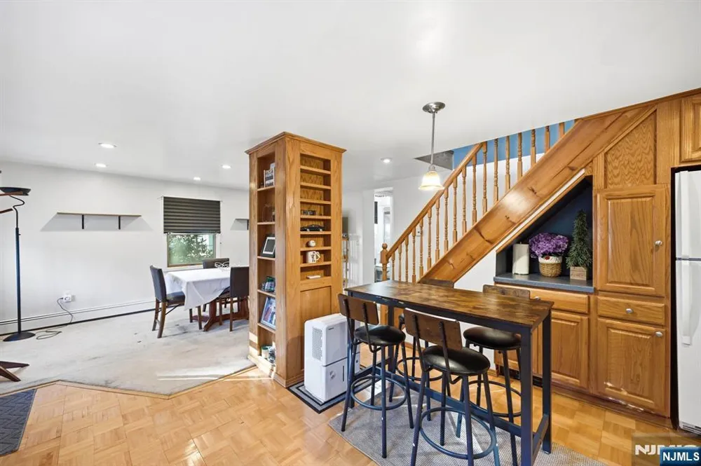 72 Arch Street Butlerugh, NJ 07405