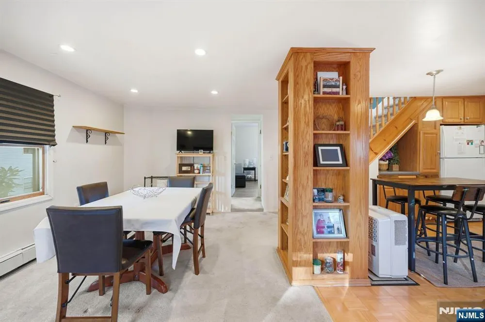 72 Arch Street Butlerugh, NJ 07405