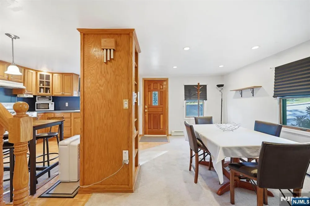 72 Arch Street Butlerugh, NJ 07405