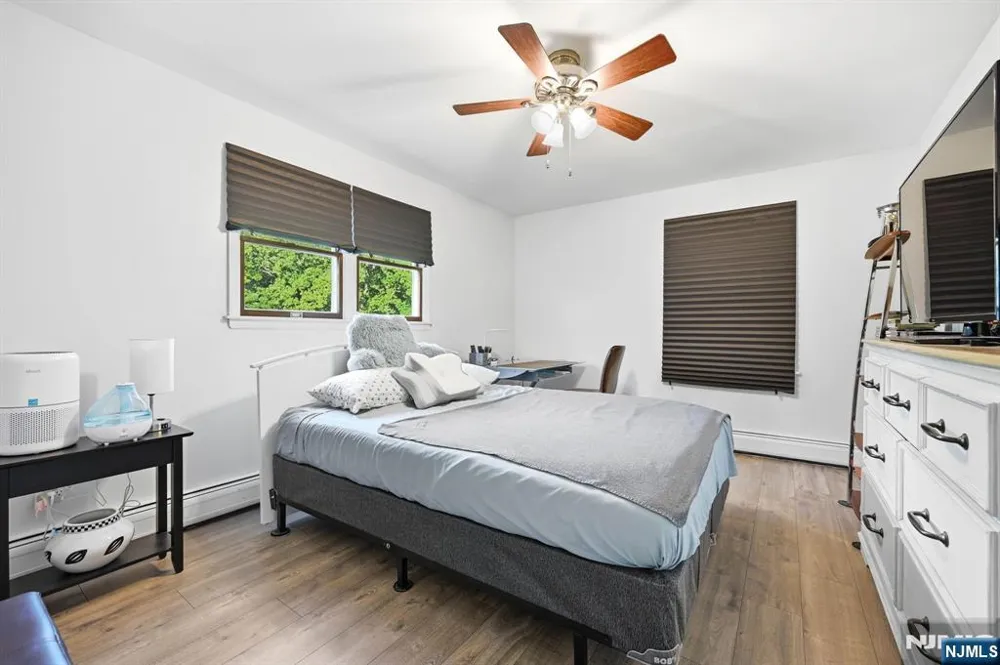 72 Arch Street Butlerugh, NJ 07405