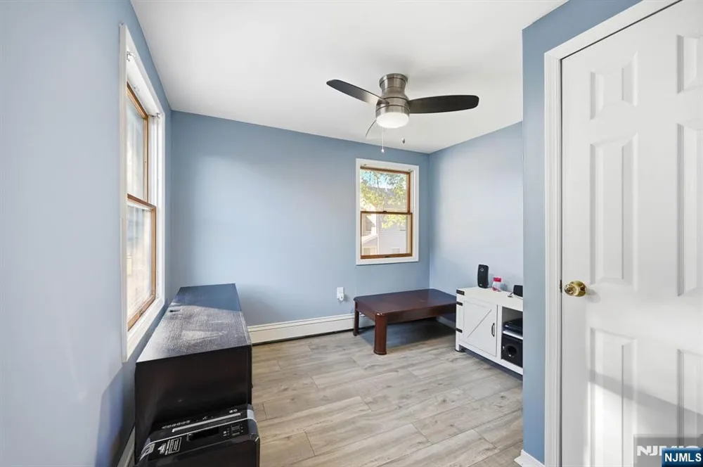 72 Arch Street Butlerugh, NJ 07405