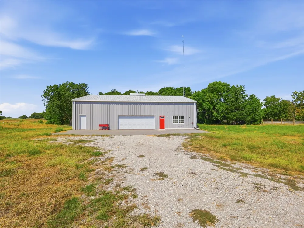 1333 Fm 1566 E Greenville, TX 75401