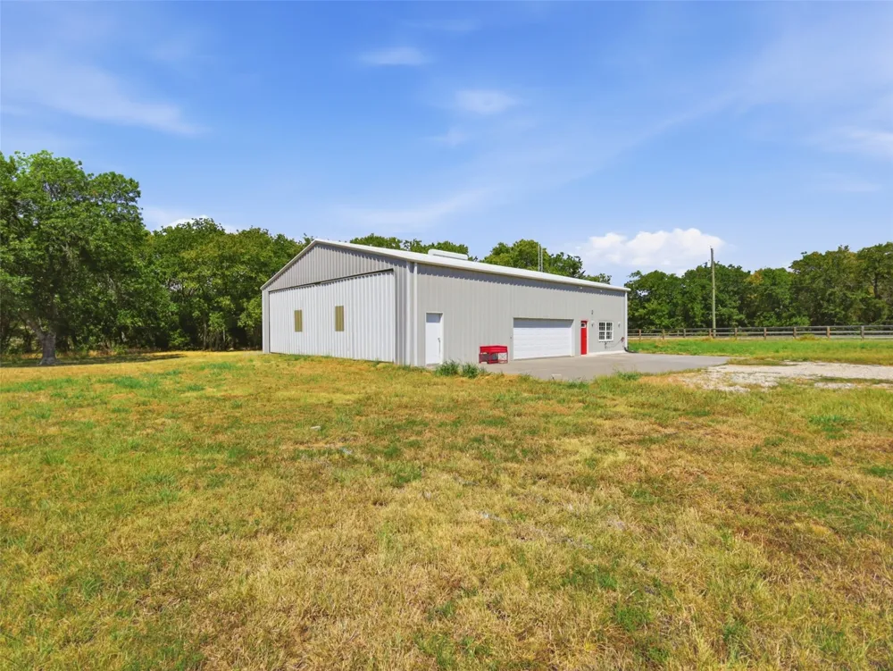 1333 Fm 1566 E Greenville, TX 75401