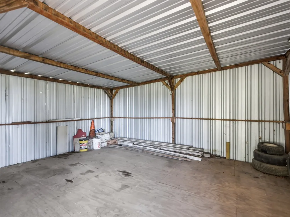 1333 Fm 1566 E Greenville, TX 75401