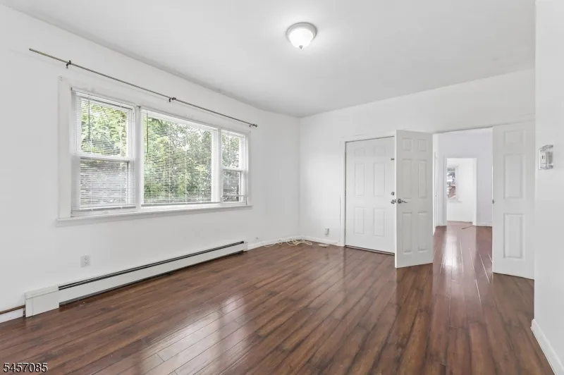 441 E 27th Paterson City, NJ 07514
