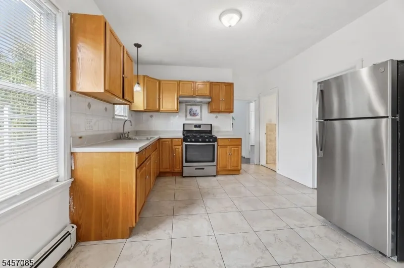 441 E 27th Paterson City, NJ 07514