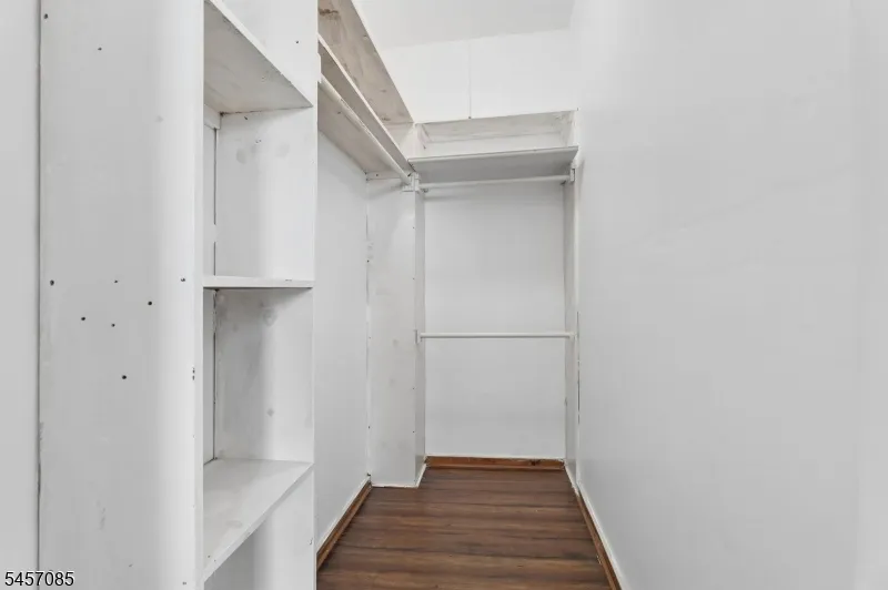 441 E 27th Paterson City, NJ 07514