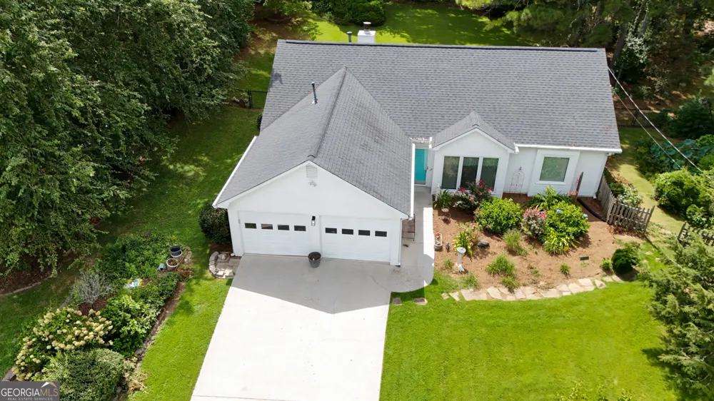 1215 Brookton DR Dacula, GA 30019