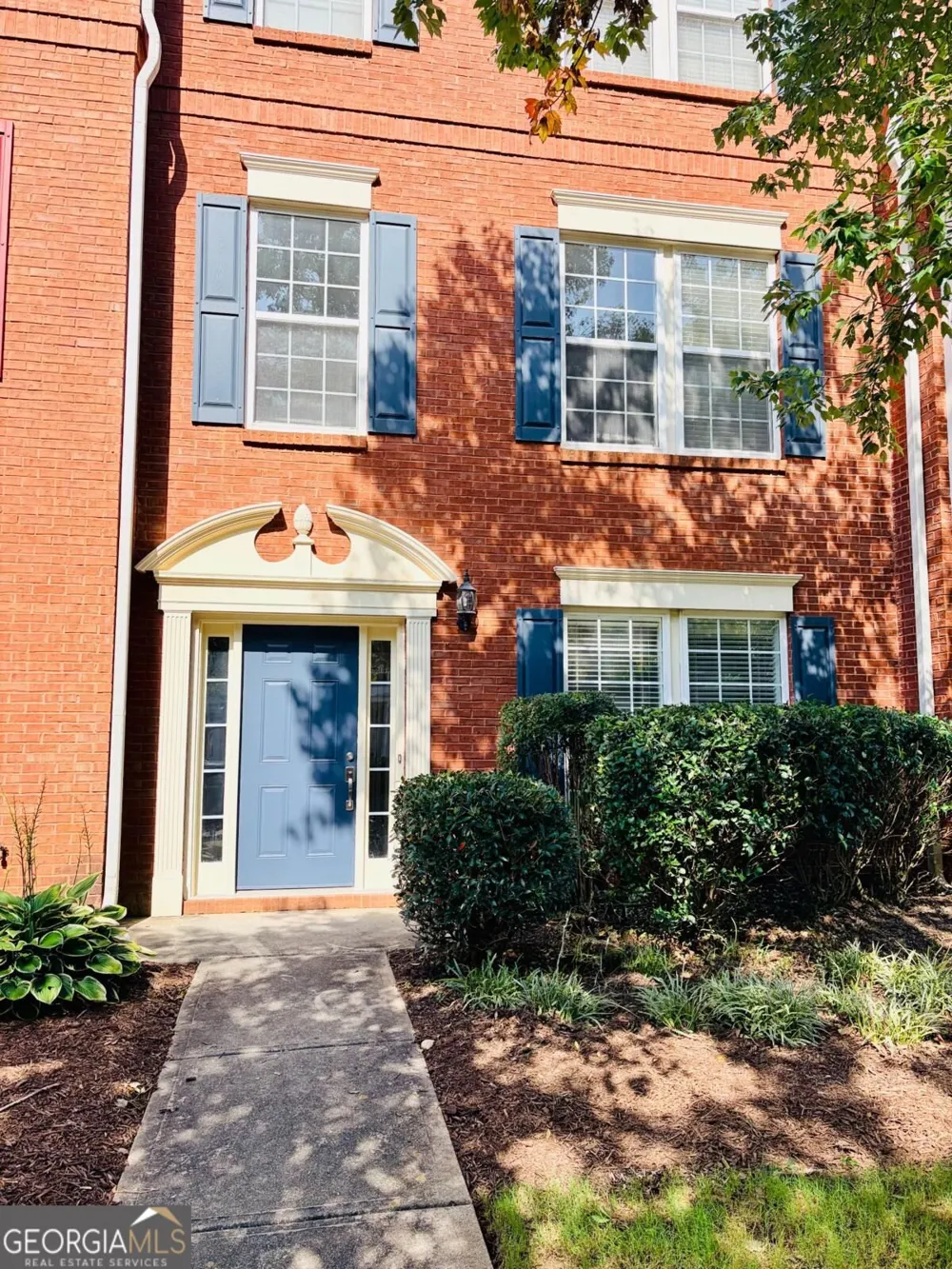 3329 Chastain Garden DR NW Kennesaw, GA 30144