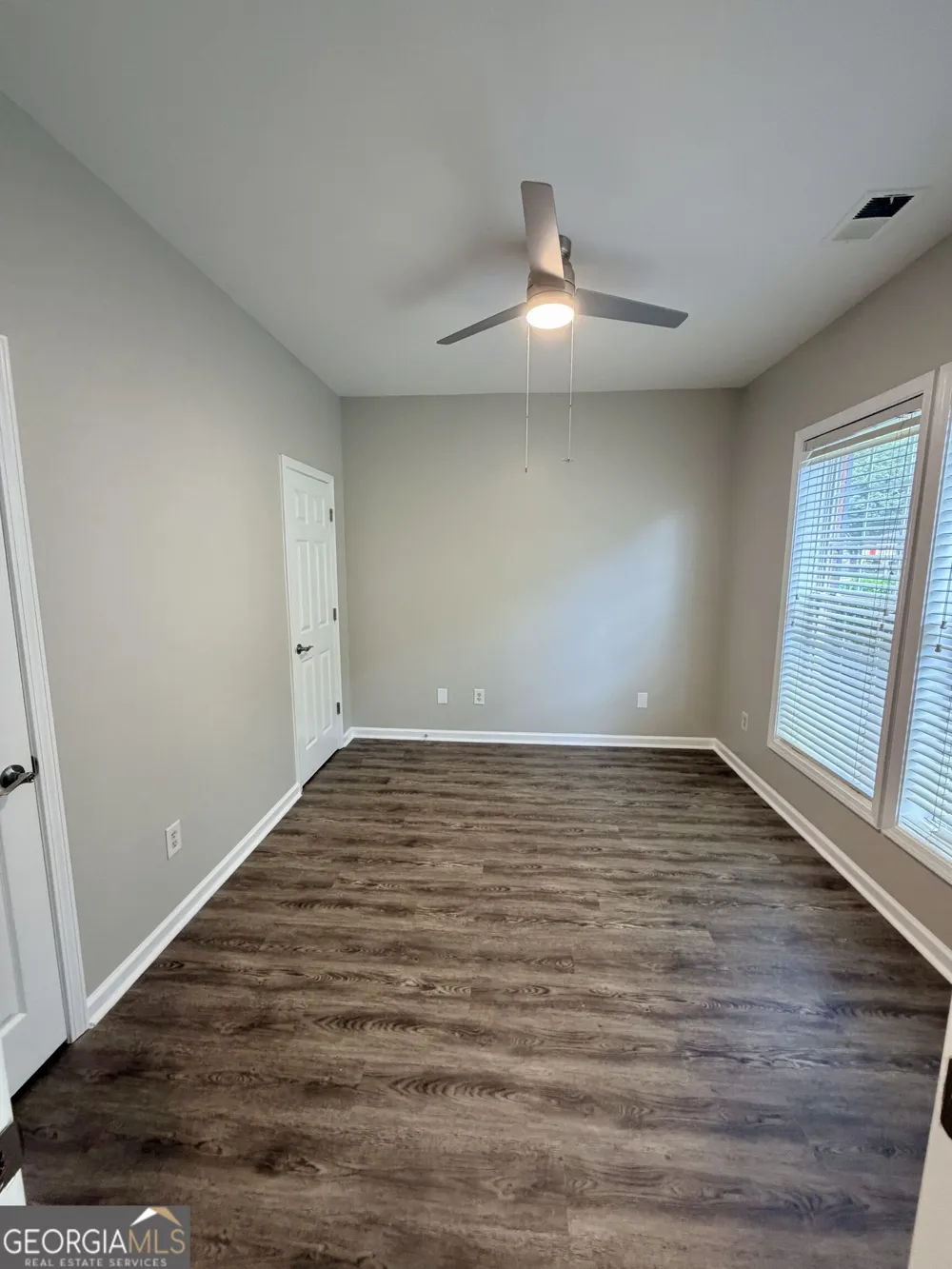 3329 Chastain Garden DR NW Kennesaw, GA 30144