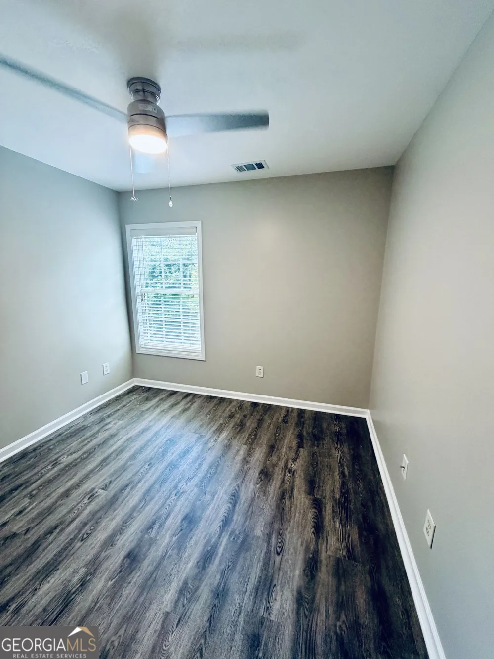 3329 Chastain Garden DR NW Kennesaw, GA 30144