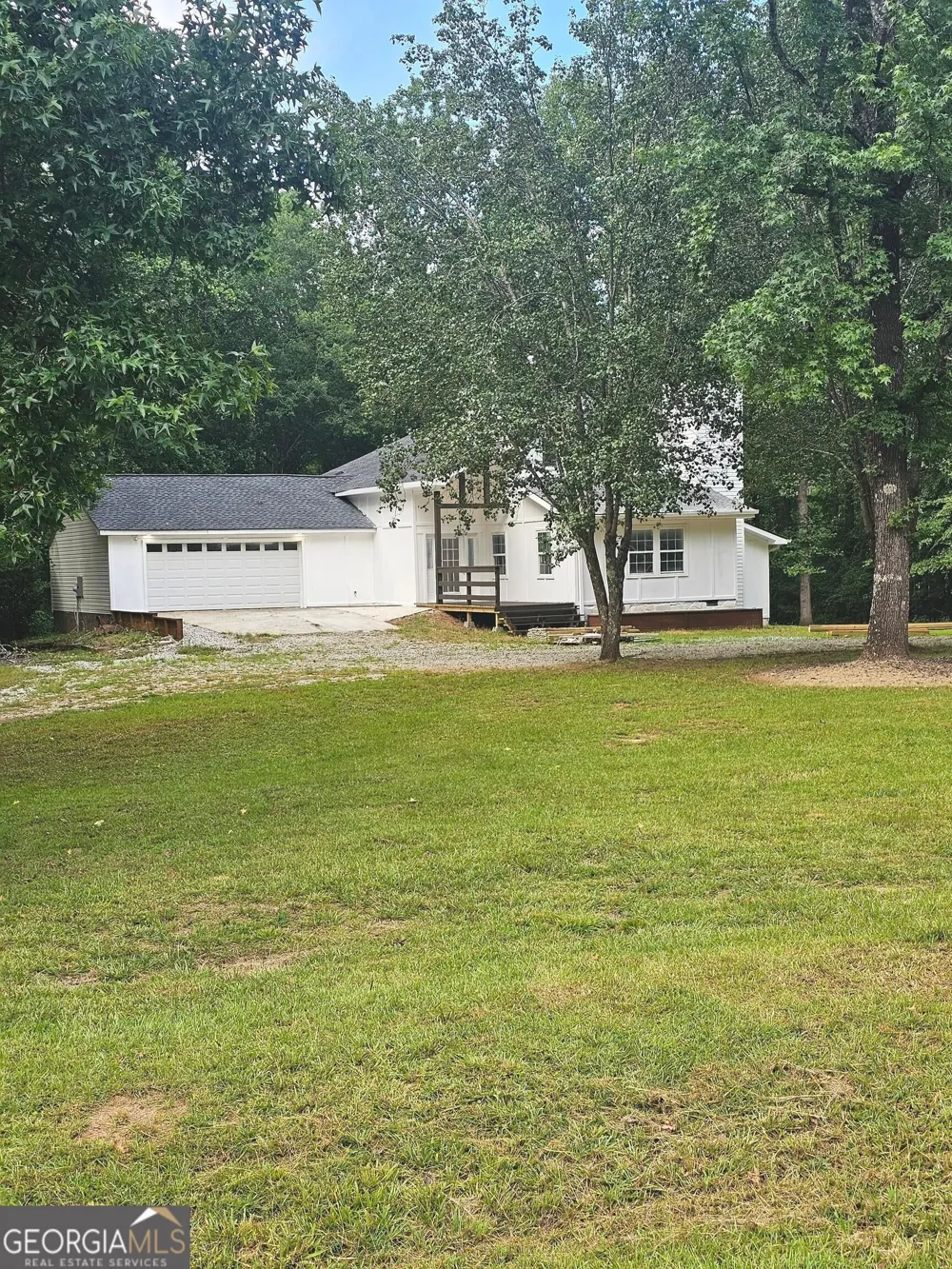 3300 Stewart Lake RD Monroe, GA 30655