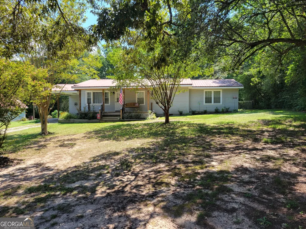 1131 E Main ST Hogansville, GA 30230