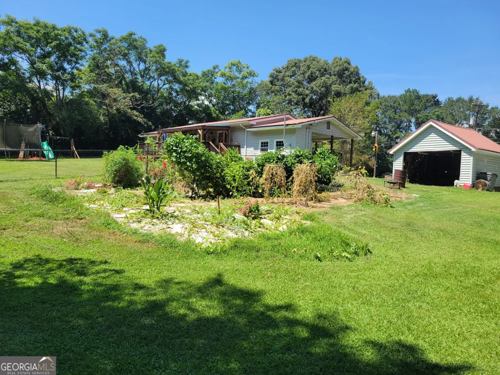 1131 E Main ST Hogansville, GA 30230