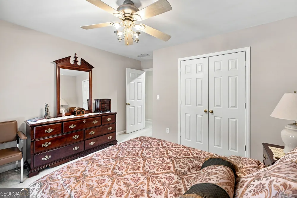 243 Harbor Pointe DR Stone Mountain, GA 30087