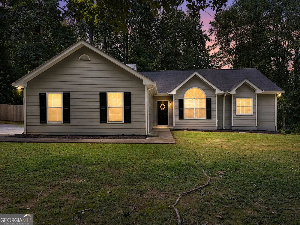 4444 Bos WAY Loganville, GA 30052
