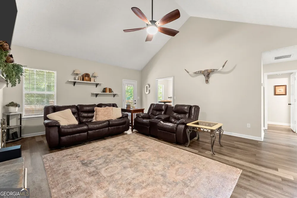 4444 Bos WAY Loganville, GA 30052