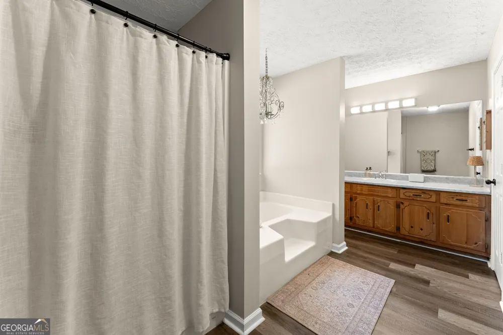 4444 Bos WAY Loganville, GA 30052