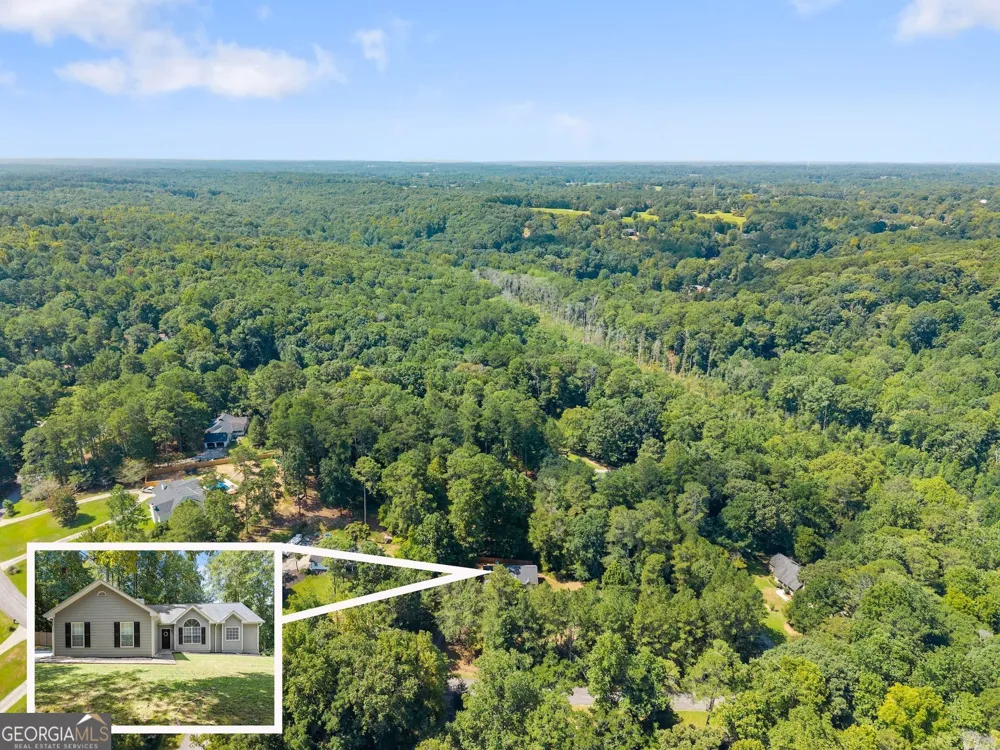 4444 Bos WAY Loganville, GA 30052