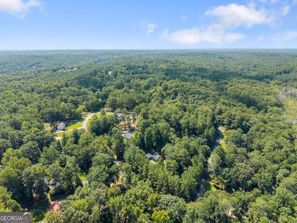 4444 Bos WAY Loganville, GA 30052