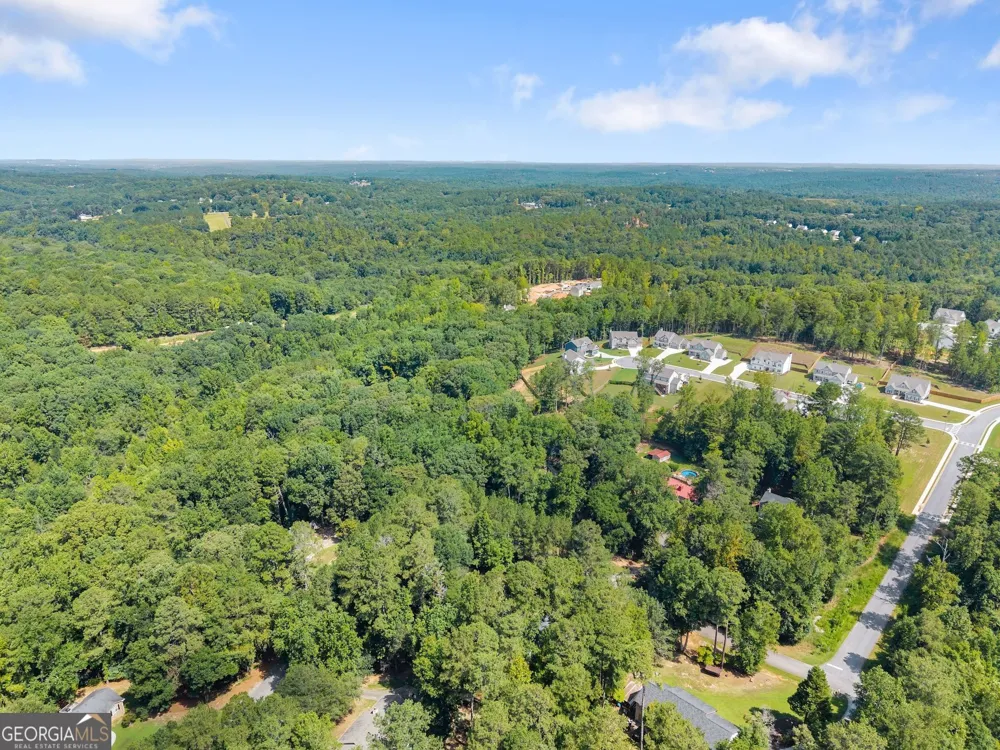 4444 Bos WAY Loganville, GA 30052
