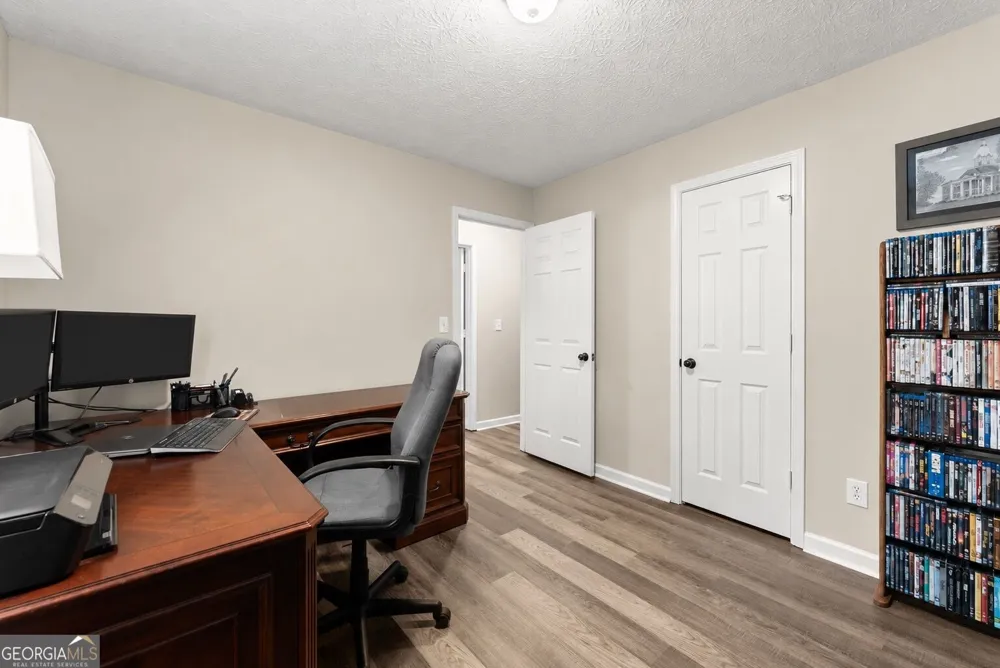 4444 Bos WAY Loganville, GA 30052