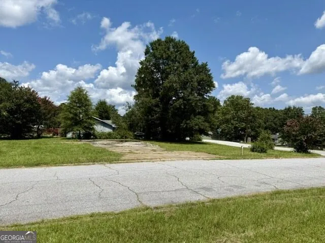 8465 Kendrick RD Jonesboro, GA 30238