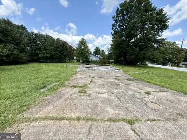 8465 Kendrick RD Jonesboro, GA 30238