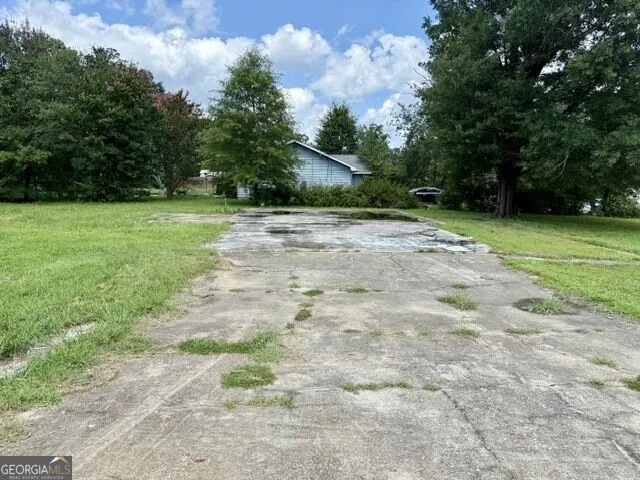 8465 Kendrick RD Jonesboro, GA 30238