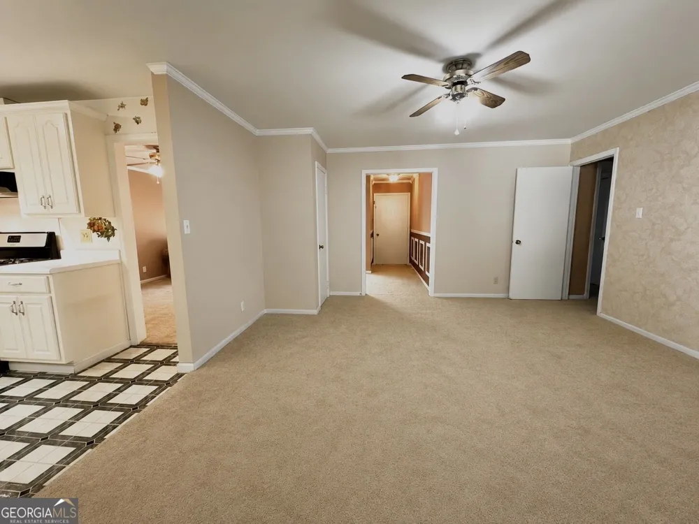108 Skyline DR Barnesville, GA 30204