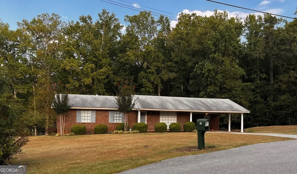 108 Skyline DR Barnesville, GA 30204