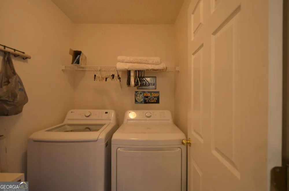 2513 Baysridge DR NW Kennesaw, GA 30152