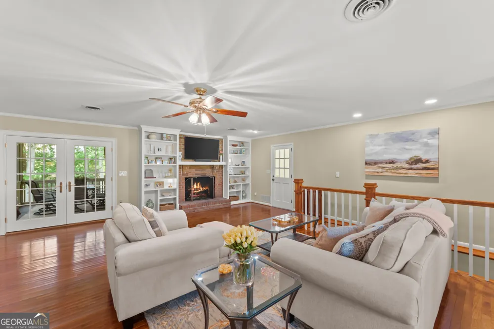 290 Cochran DR Gainesville, GA 30506