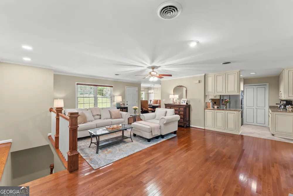 290 Cochran DR Gainesville, GA 30506
