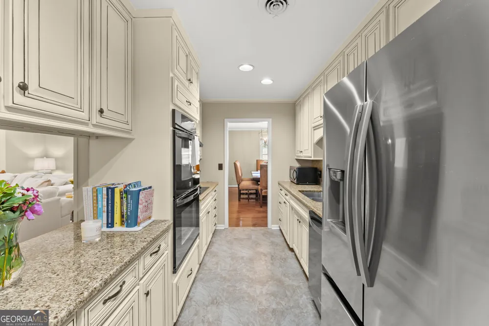 290 Cochran DR Gainesville, GA 30506