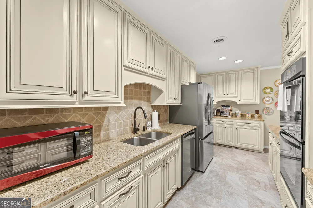 290 Cochran DR Gainesville, GA 30506