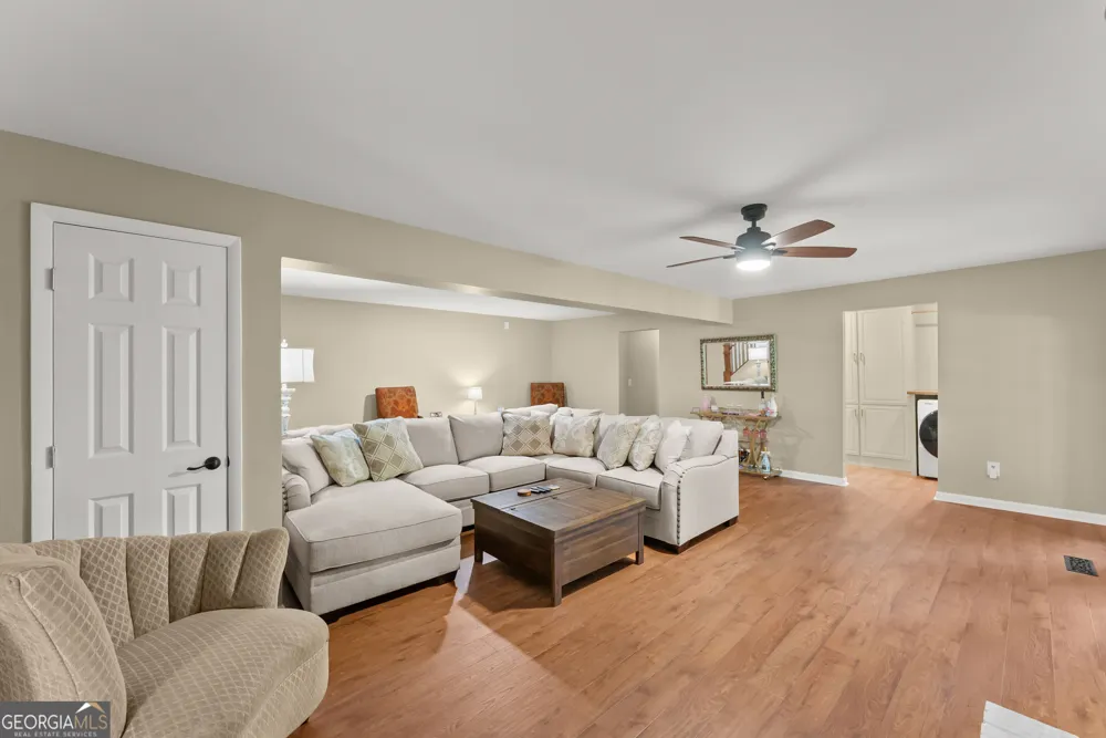 290 Cochran DR Gainesville, GA 30506