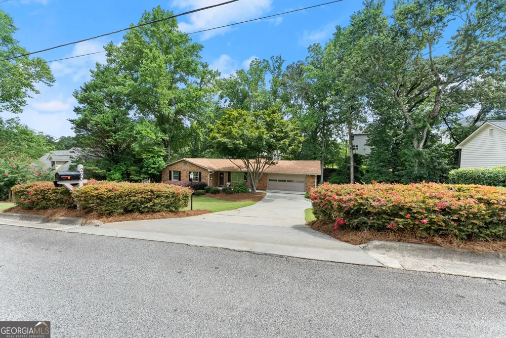 290 Cochran DR Gainesville, GA 30506