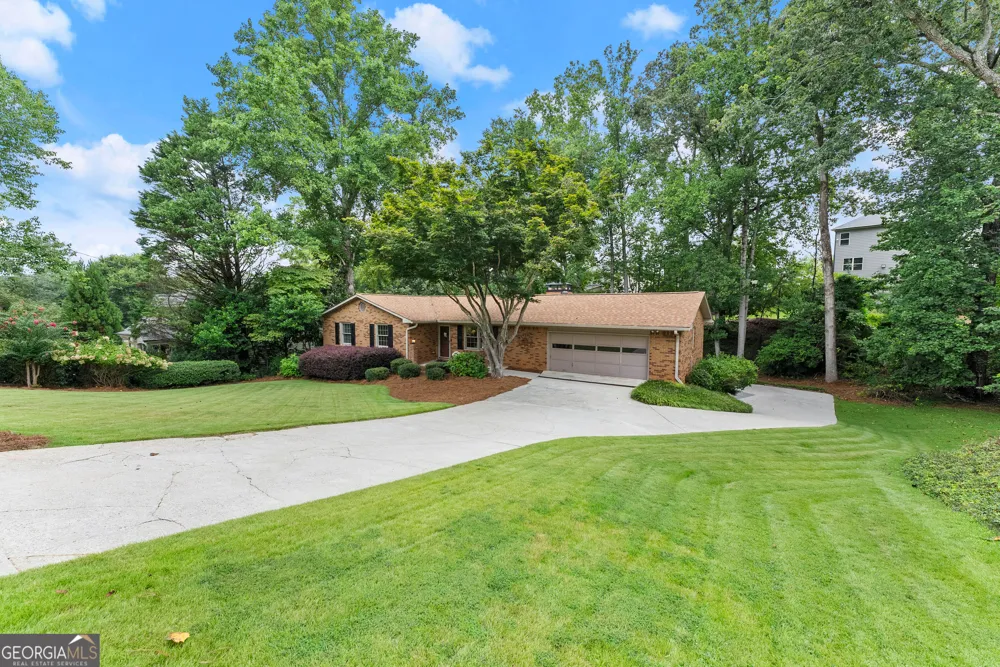 290 Cochran DR Gainesville, GA 30506