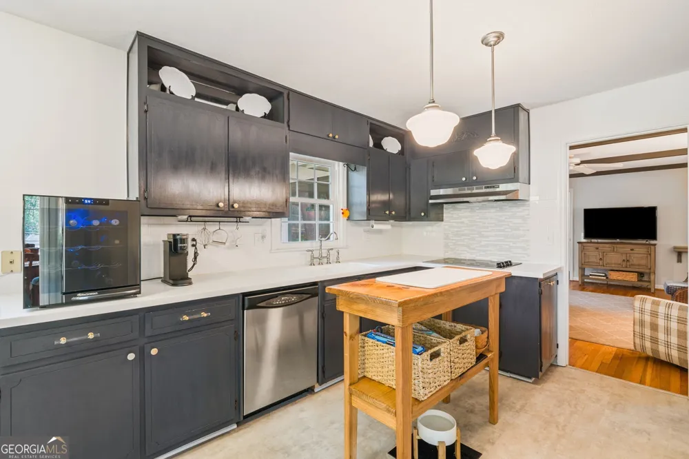 260 Abington DR Sandy Springs, GA 30328