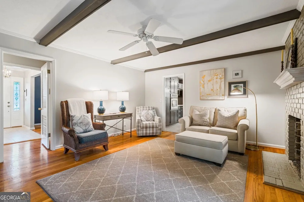 260 Abington DR Sandy Springs, GA 30328