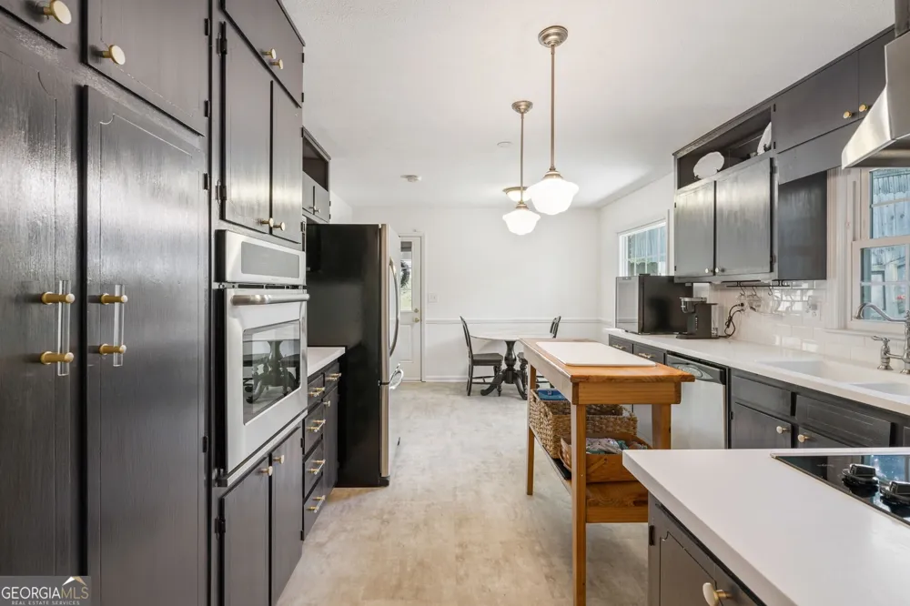 260 Abington DR Sandy Springs, GA 30328