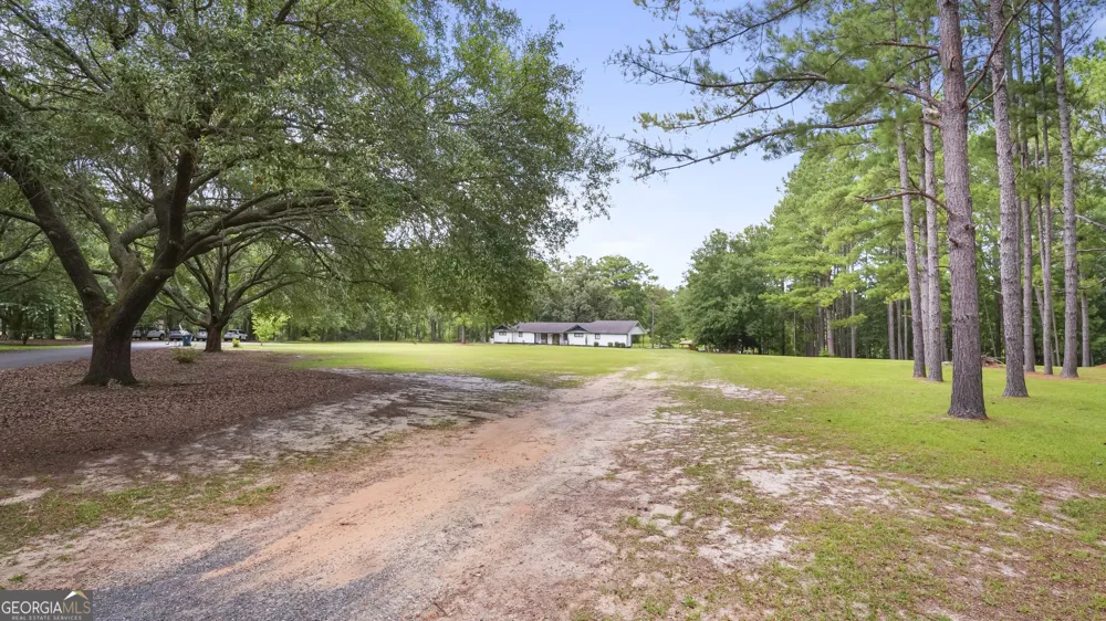 130 Austin CT Jesup, GA 31545